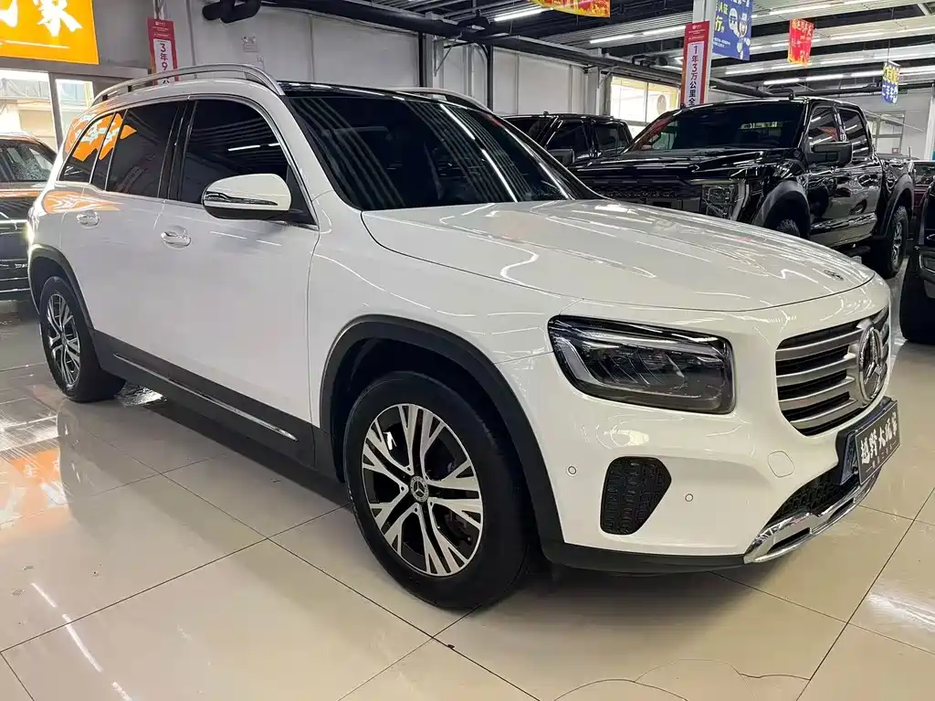 Mercedes-Benz GLB 2025 — фото 2