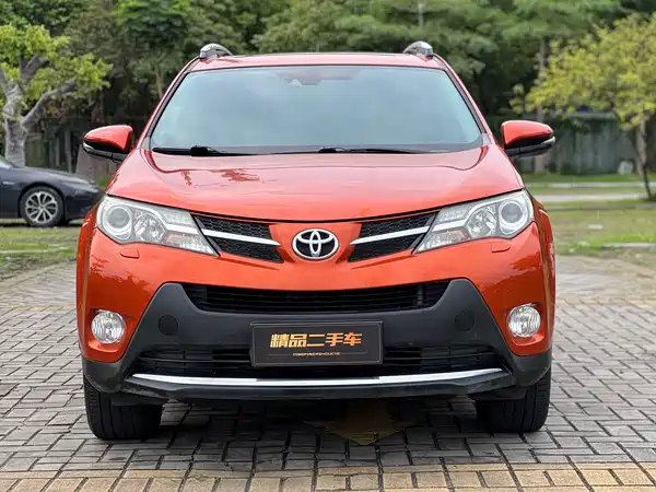 Toyota RAV4 2013