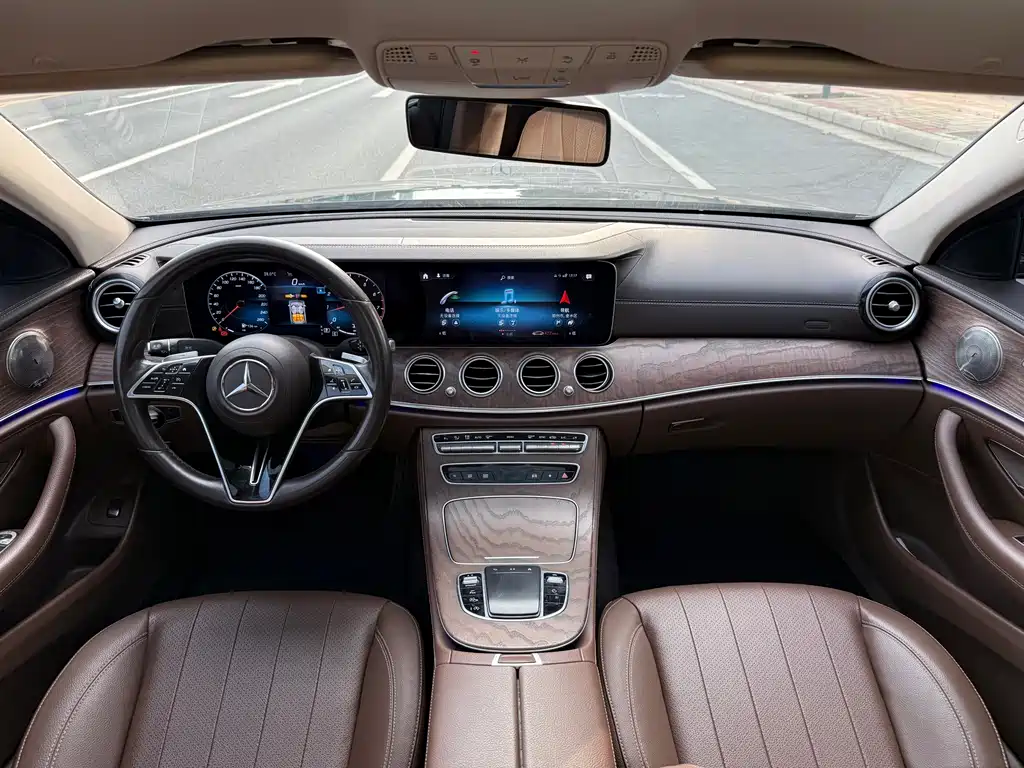 Mercedes-Benz E-Class 2021