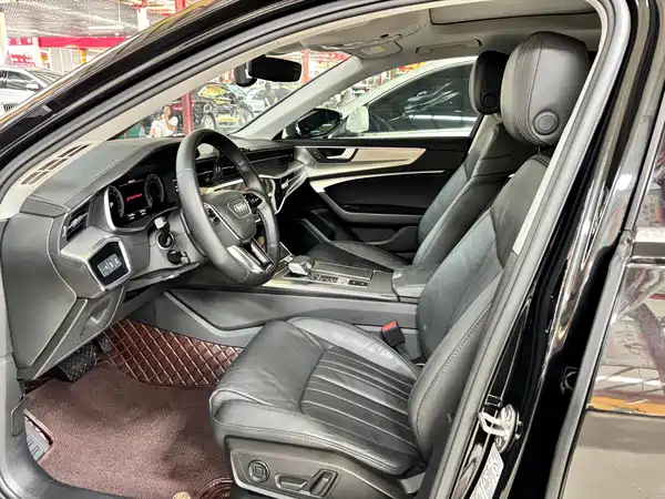 Audi A6L 2021