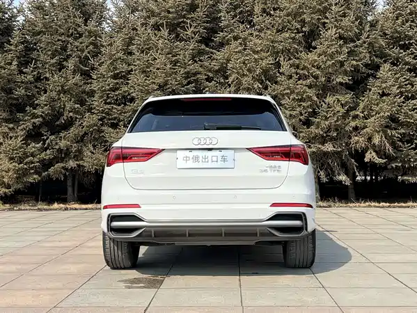 Audi Q3 2022