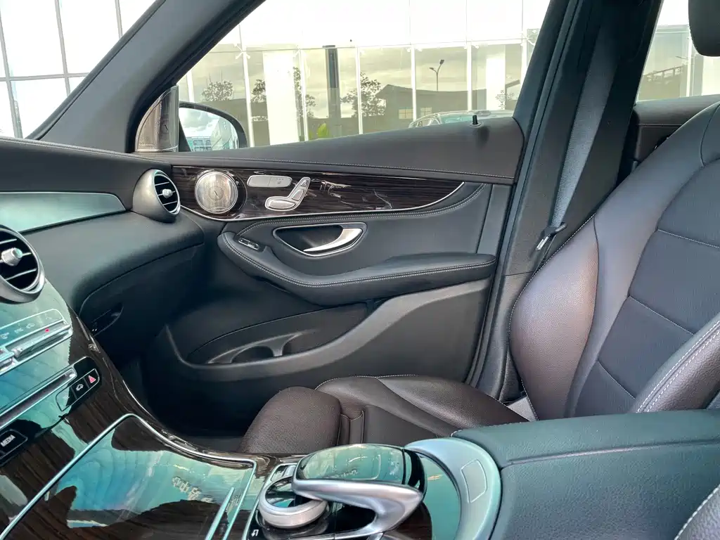 Mercedes-Benz GLC 2017