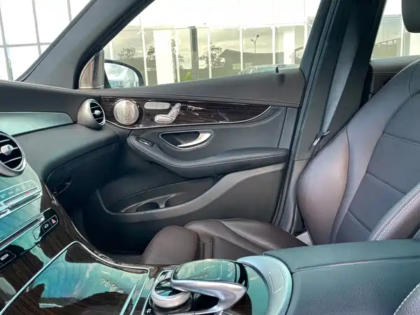 Mercedes-Benz GLC 2017