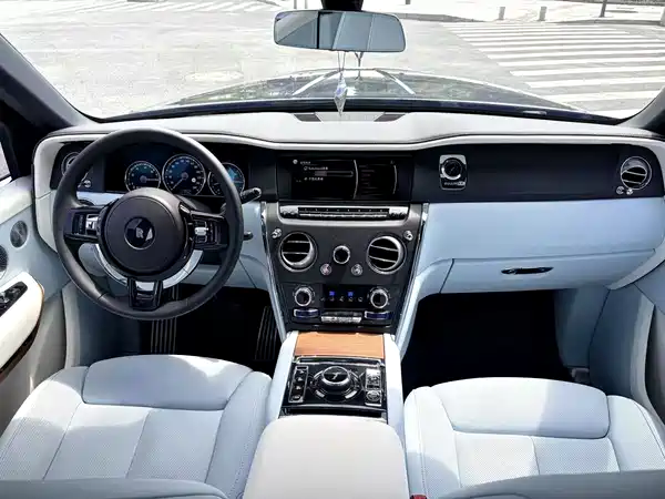 Rolls-Royce Cullinan 2019