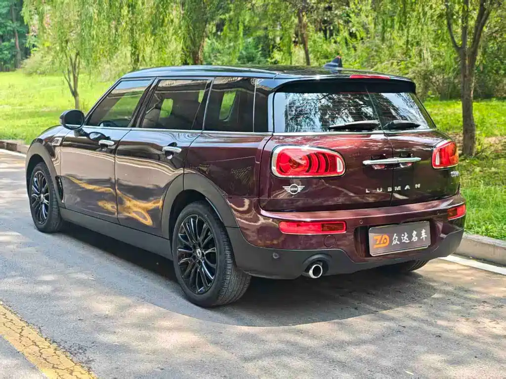 MINI Clubman 2018 — фото 13