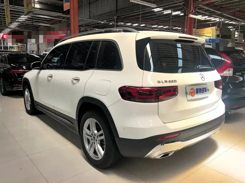 Mercedes-Benz GLB 2022 — фото 14