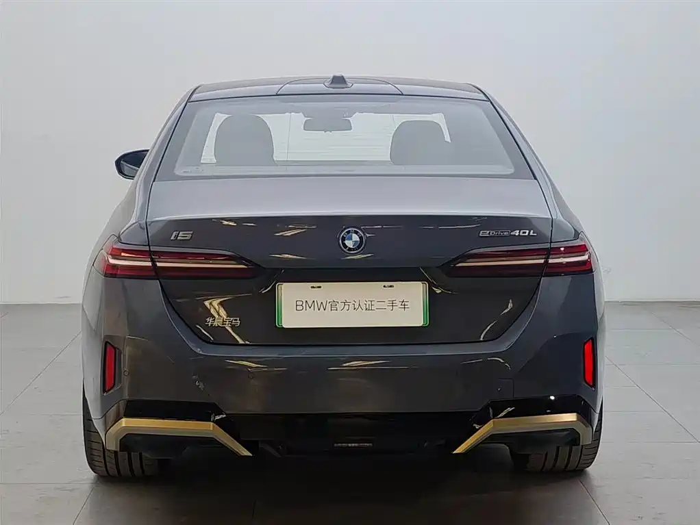 BMW i5 2025 — фото 5