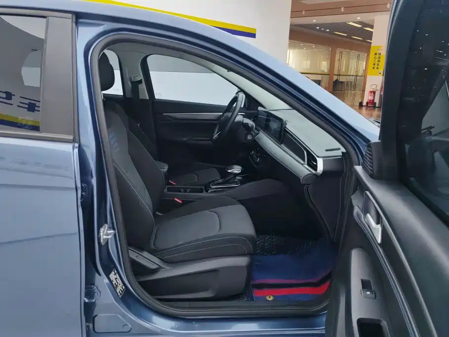 Ford Forrest 2021 — фото 8