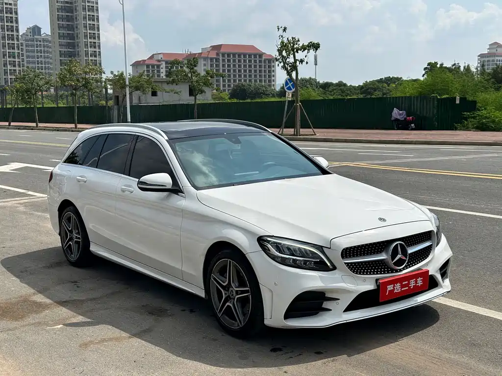 Mercedes-Benz C-Class 2020