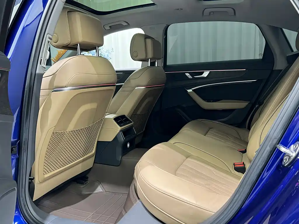 Audi A6L 2020