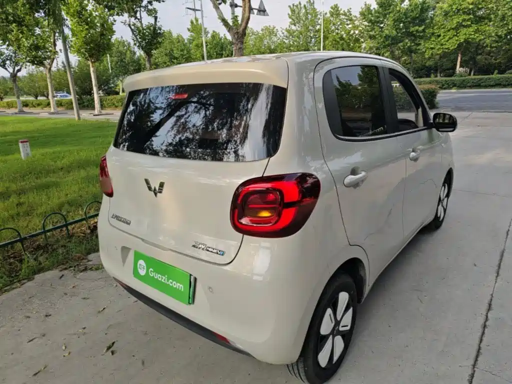 Wuling Hongguang MINIEV 2025