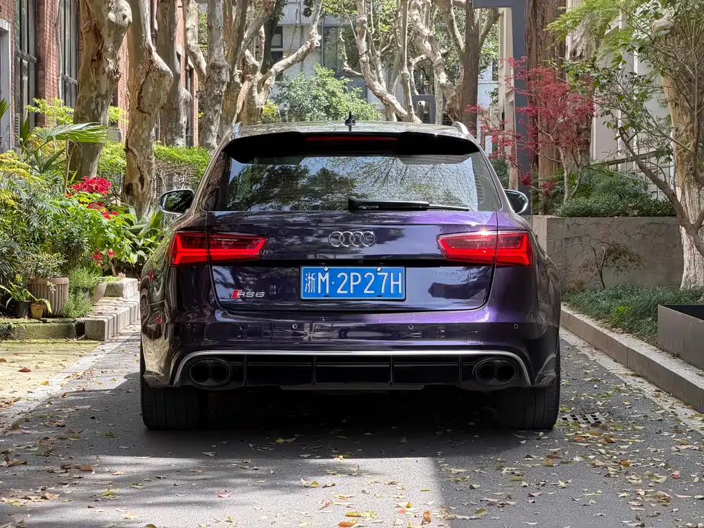 Audi RS 6 2018 — фото 4
