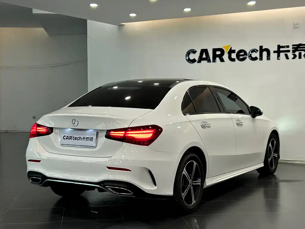 Mercedes-Benz A-Class 2023 — фото 10