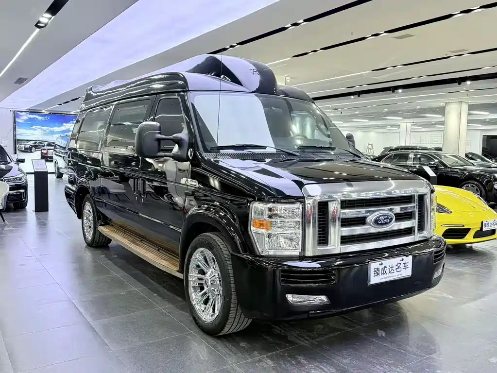 Ford E350 2019 — фото 3