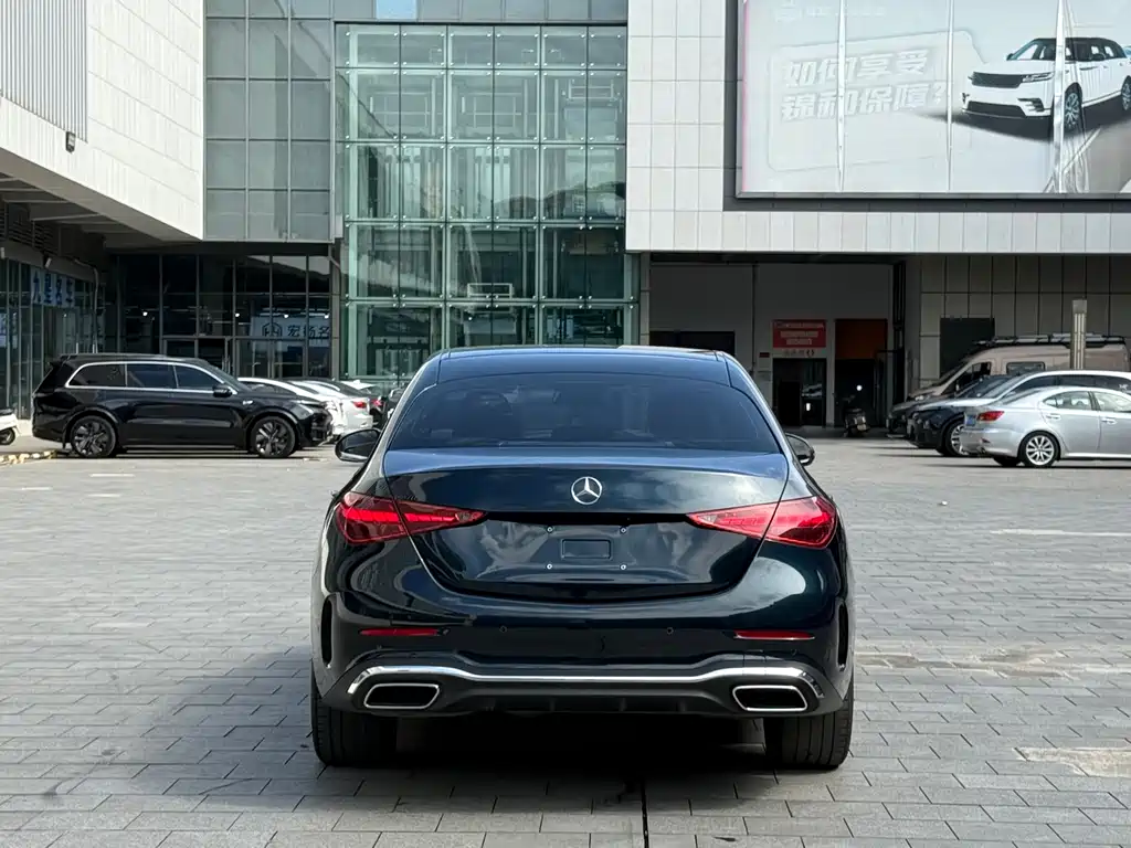 Mercedes-Benz C-Class 2023