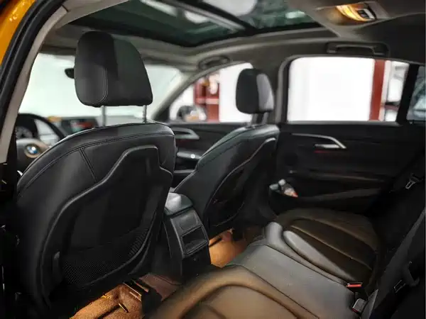 BMW 1 Series 2019