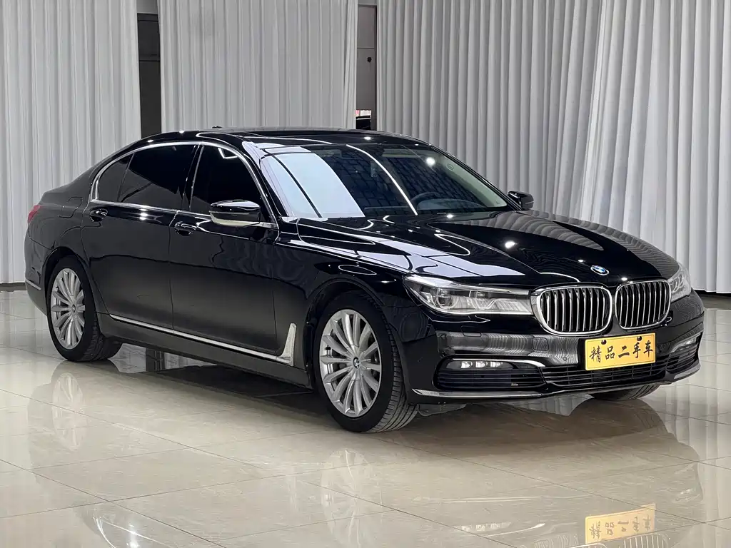 BMW 7 Series 2016 — фото 3