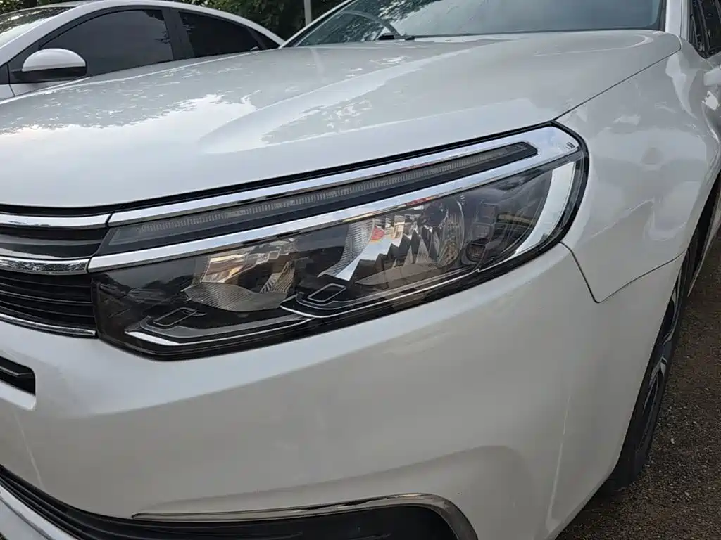 Citroën C5 2018 — фото 24