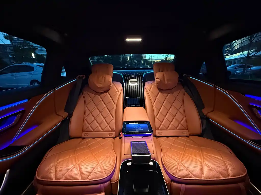 Mercedes-Benz Maybach S-Class 2023 — фото 18