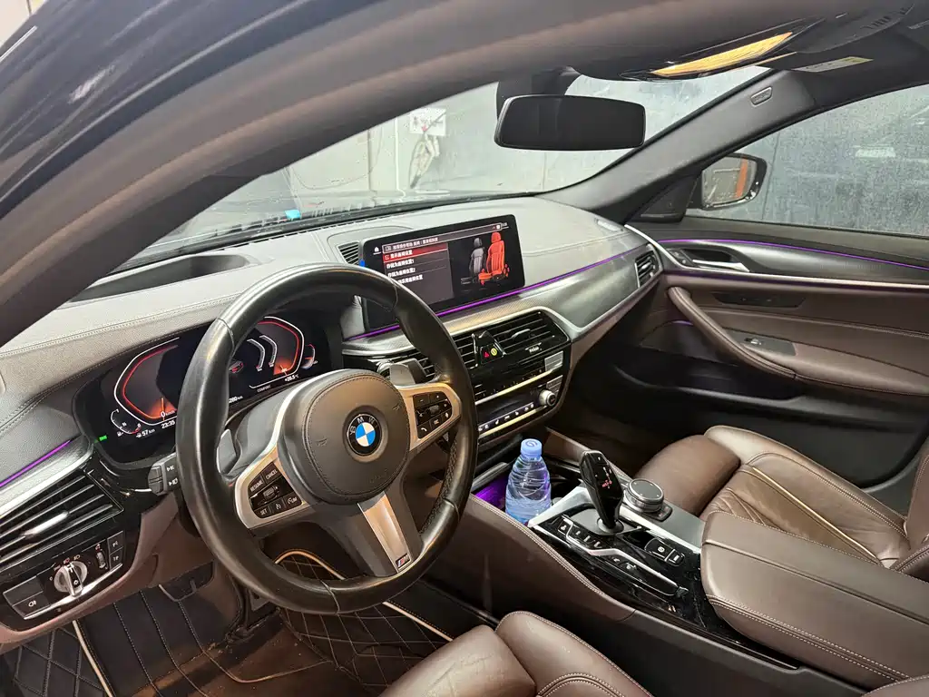 BMW 5 Series 2022