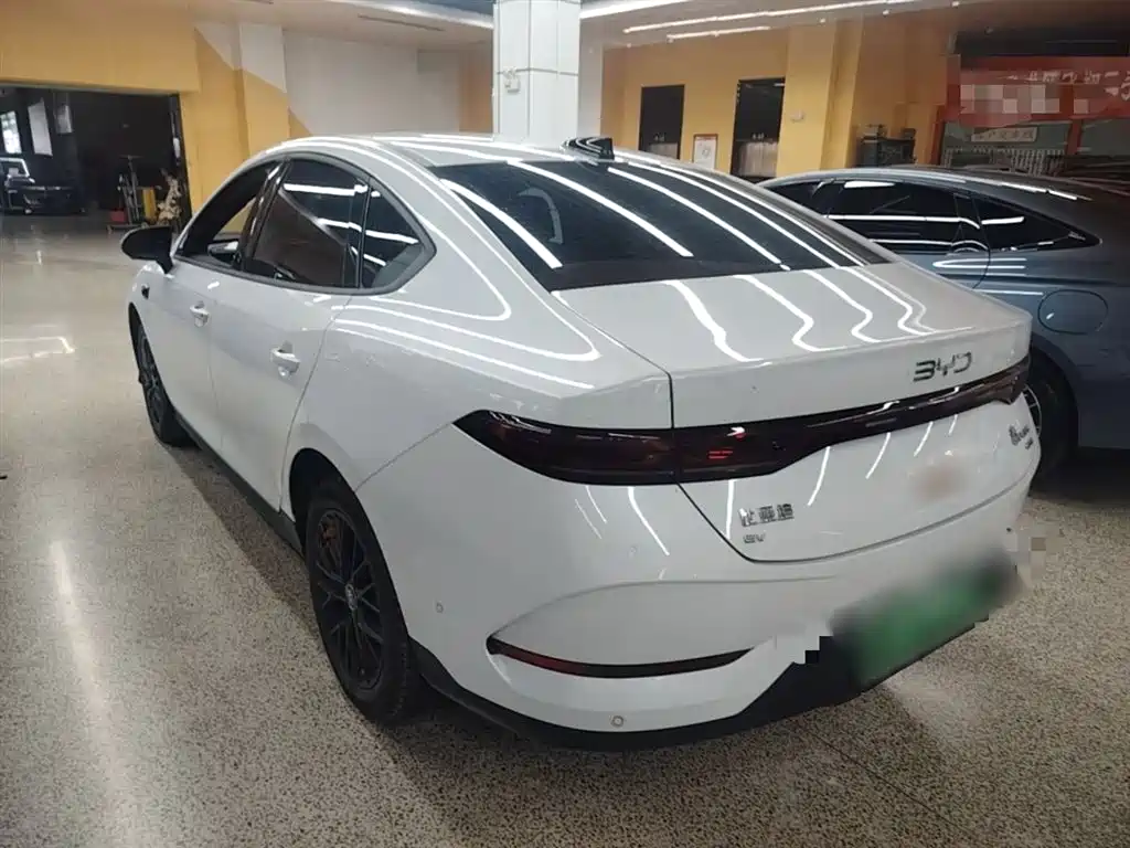 BYD Qin PLUS 2025 — фото 5