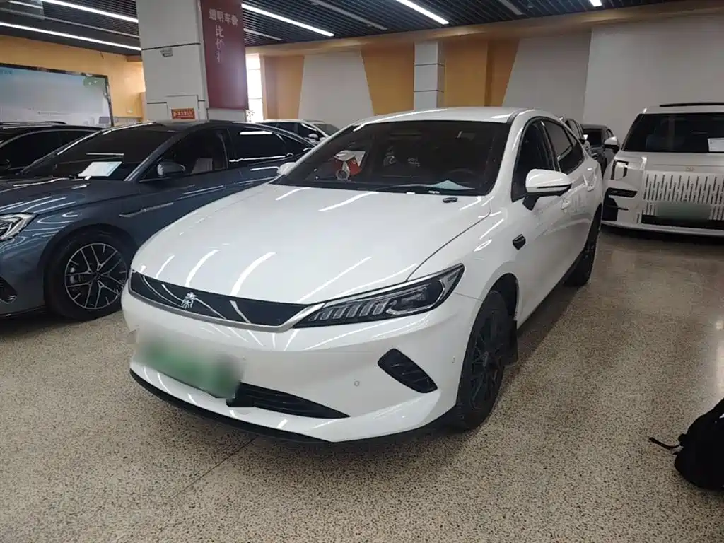 BYD Qin PLUS 2025 — фото 2