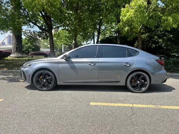 MG MG6 2021