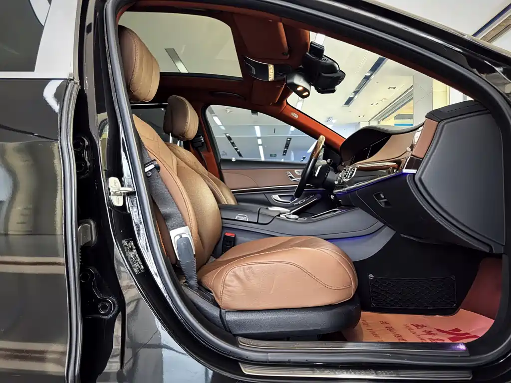 Mercedes-Benz Maybach S-Class 2015 — фото 9