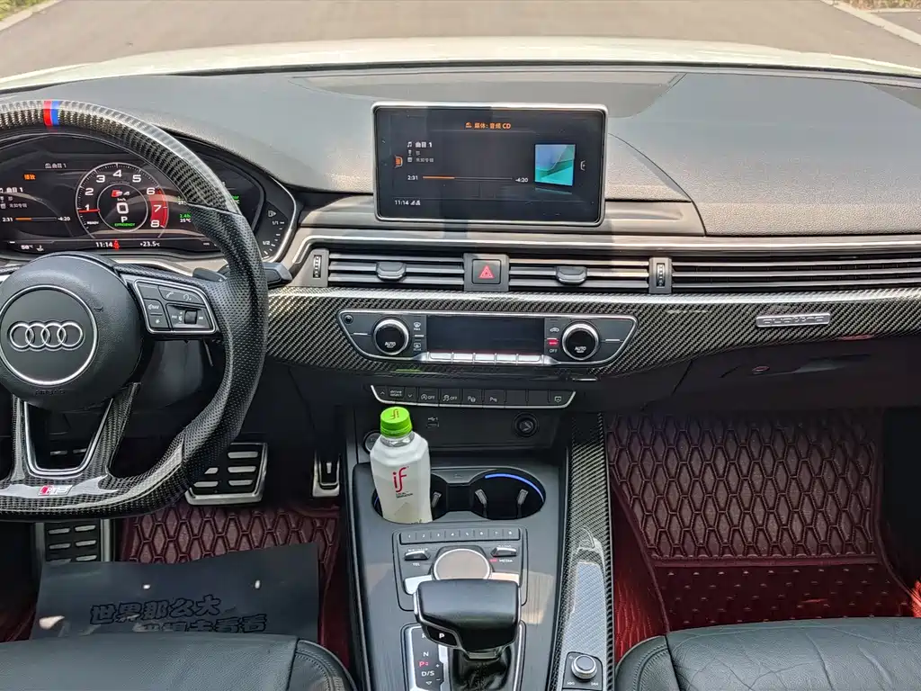 Audi A4L 2019