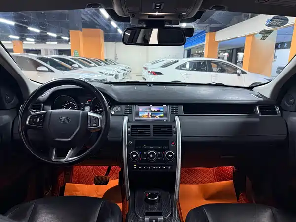 Land Rover Discovery Sport 2017