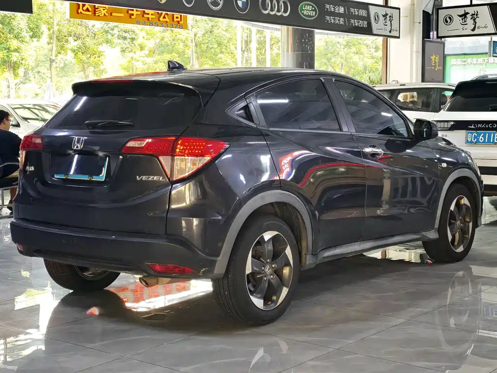 Honda Vezel 2016 — фото 10