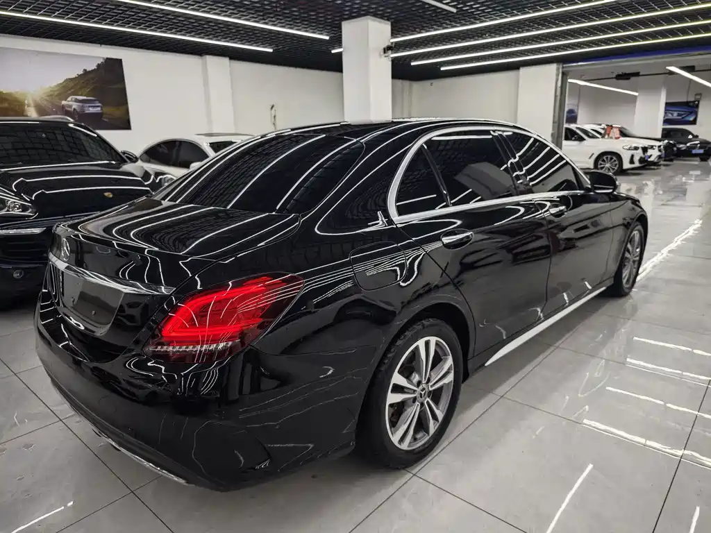 Mercedes-Benz C-Class 2020 — фото 5