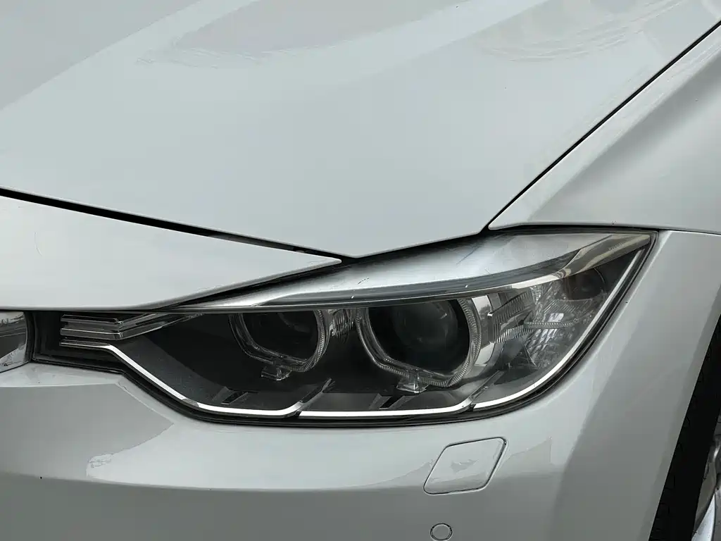 BMW 3 Series 2014 — фото 8