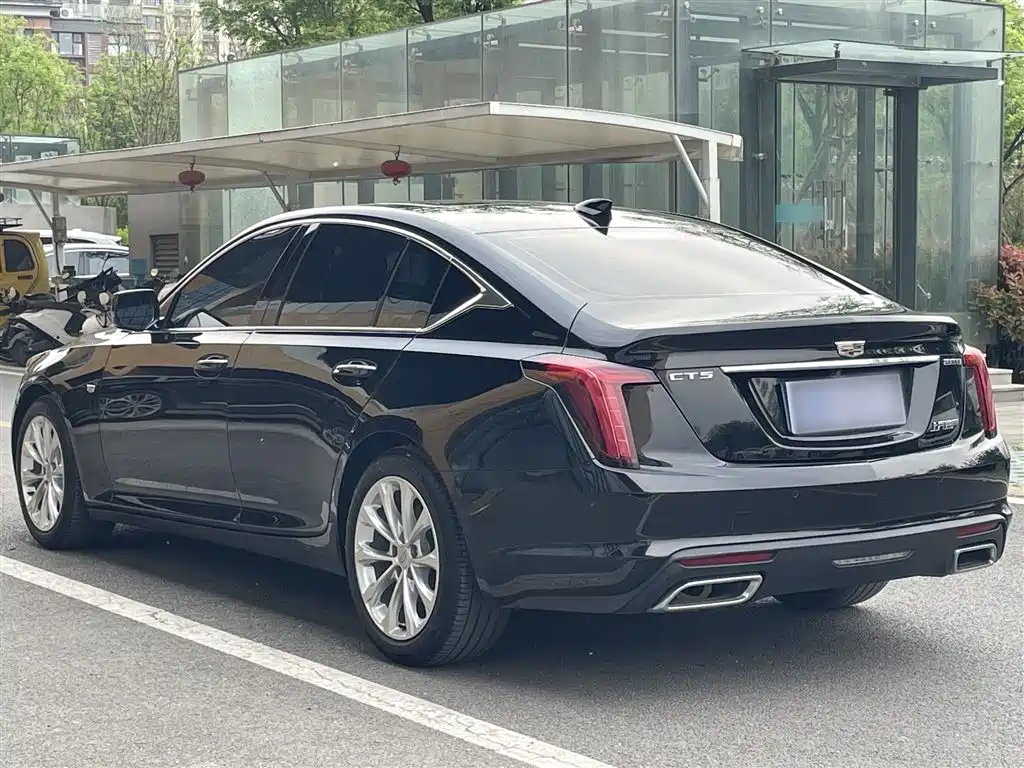 Cadillac CT5 2023 — фото 13