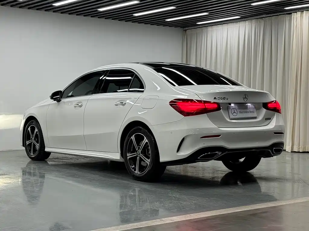 Mercedes-Benz A-Class 2024 — фото 19