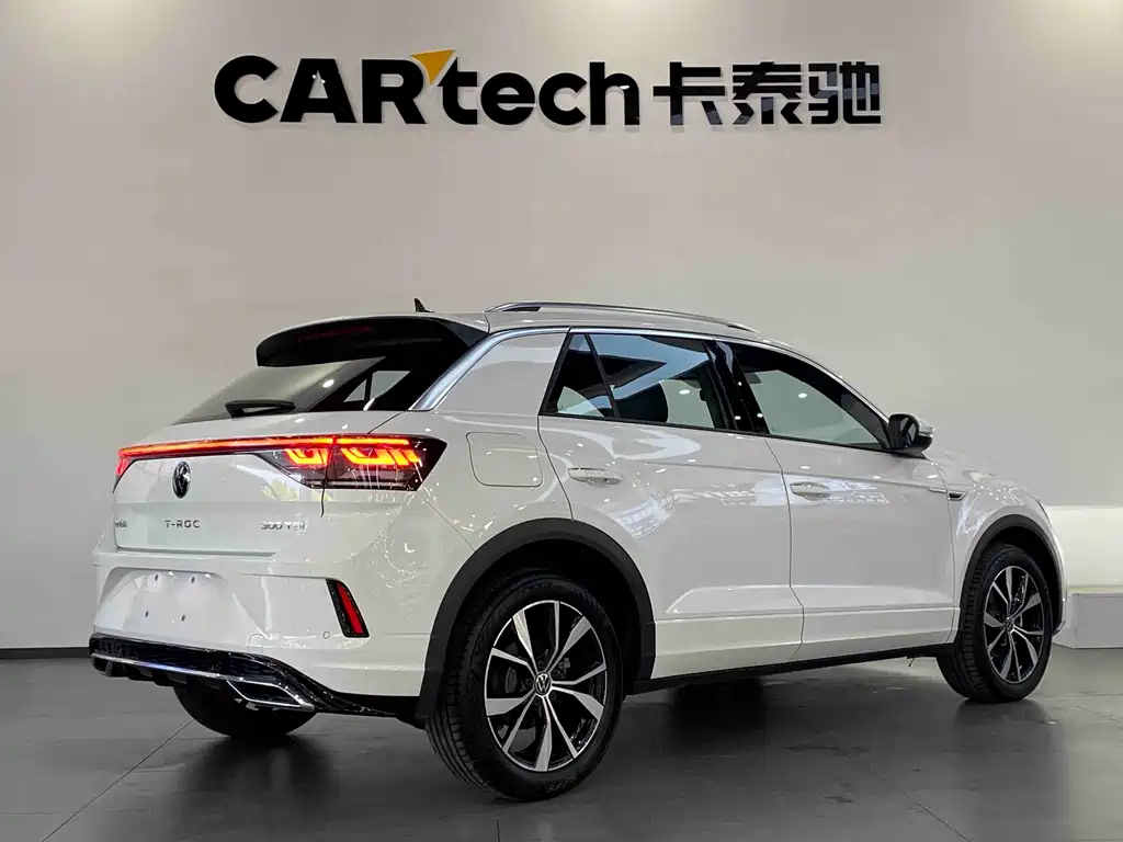 Volkswagen T-Roc 2025 — фото 32