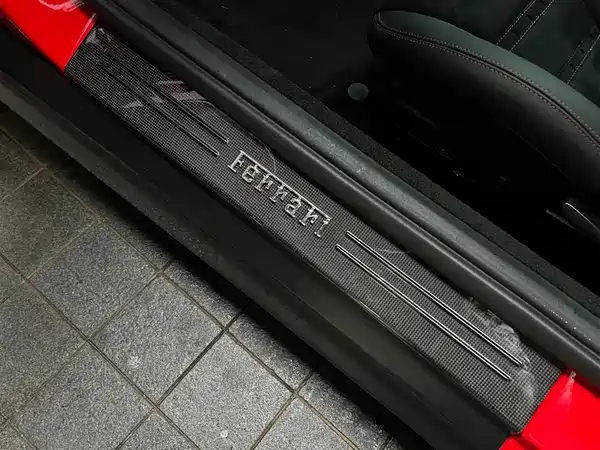 Ferrari 812 2019