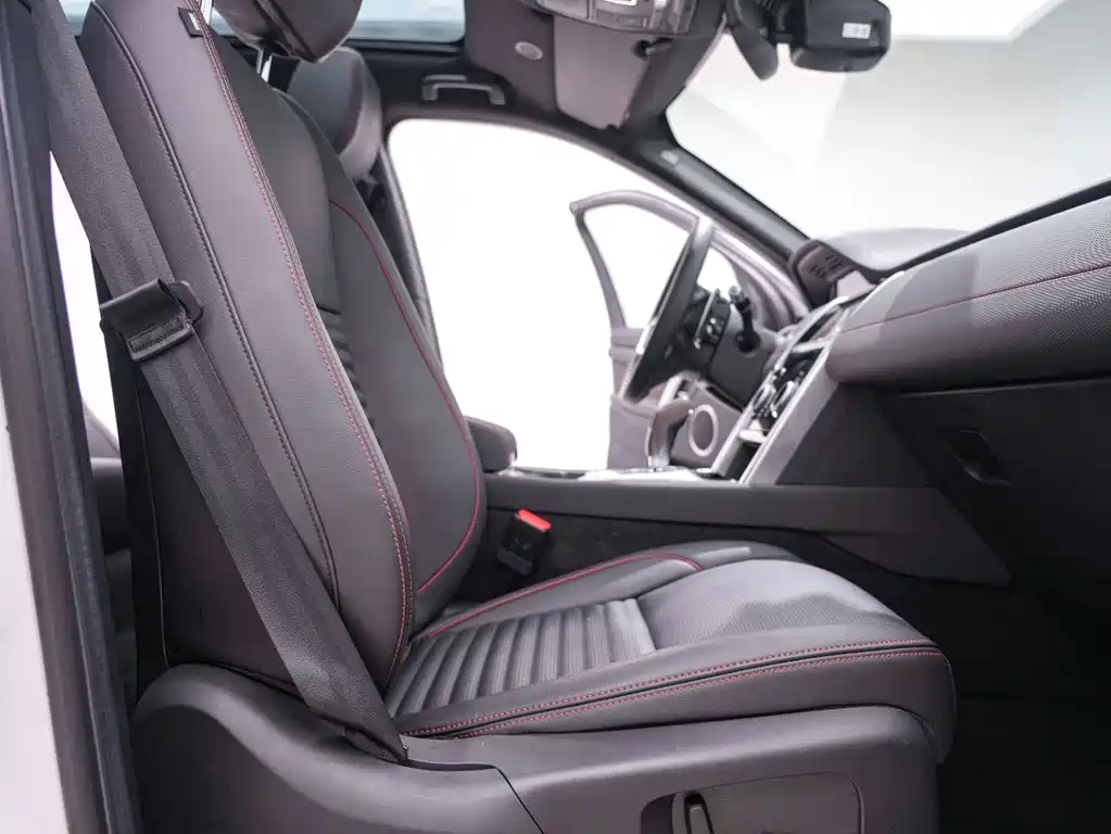 Land Rover Discovery Sport 2022 — фото 26