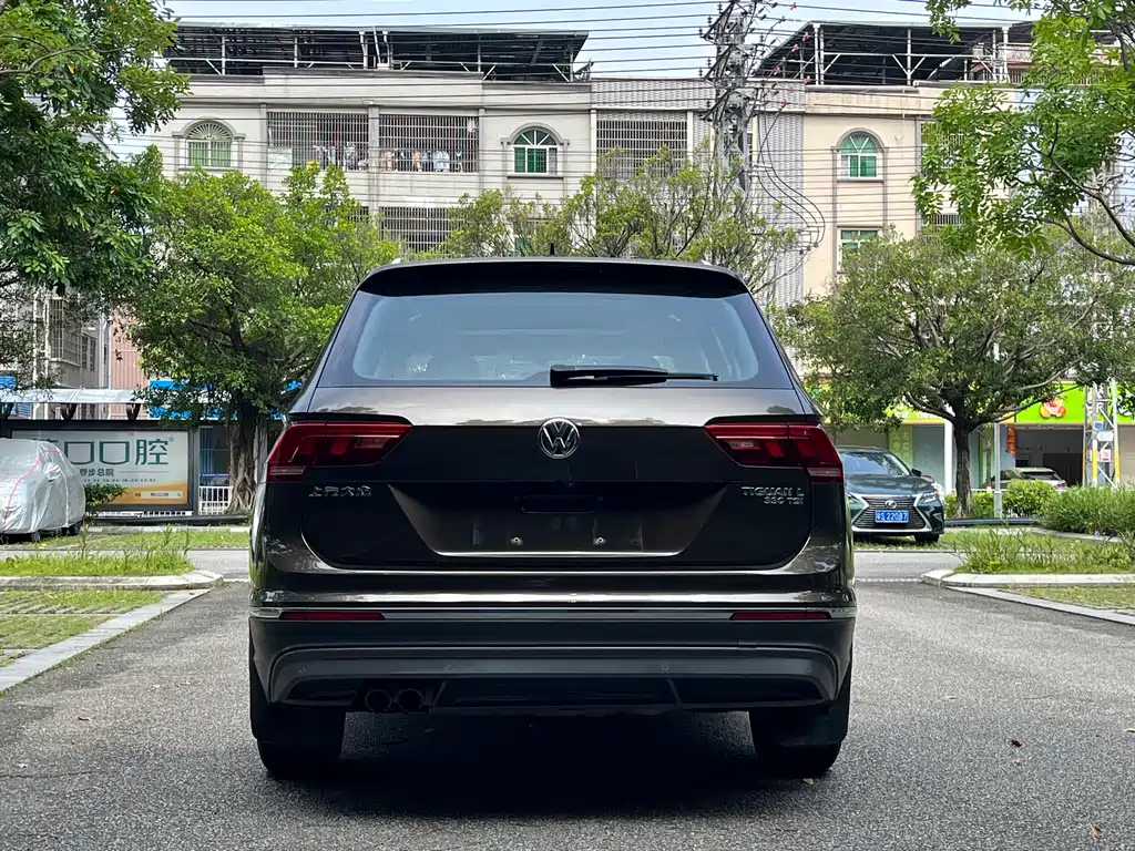 Volkswagen Tiguan L 2018 — фото 5