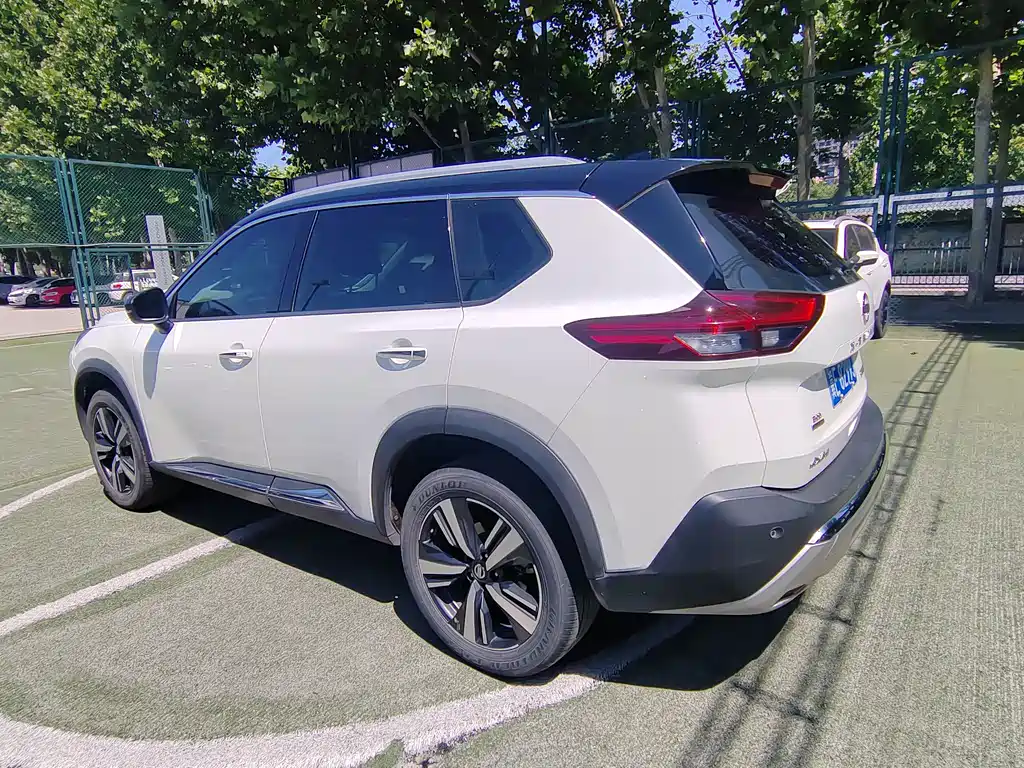 Nissan X-Trail 2021 — фото 16