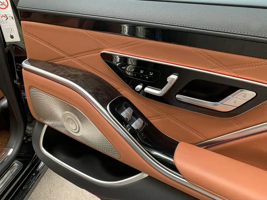 Mercedes-Benz S-Class 2024 — фото 15