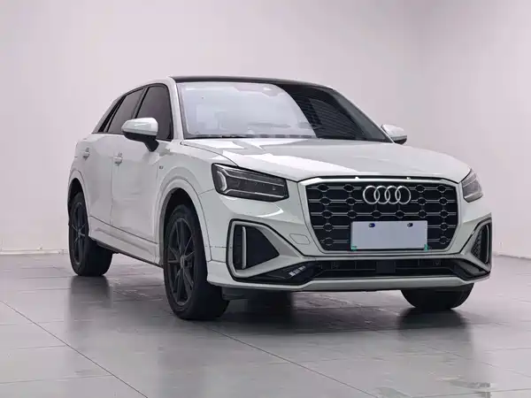 Audi Q2L 2022