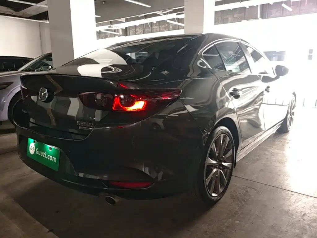Mazda 3 Angkesela 2020