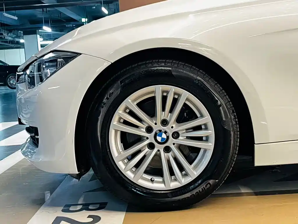 BMW 3 Series 2015 — фото 8