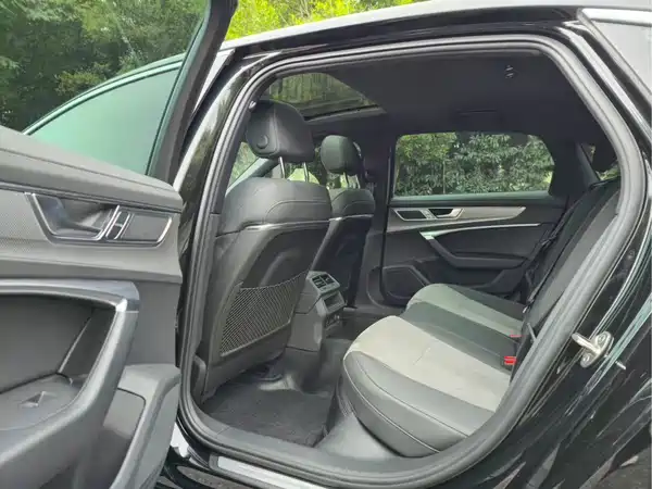 Audi A6L 2023