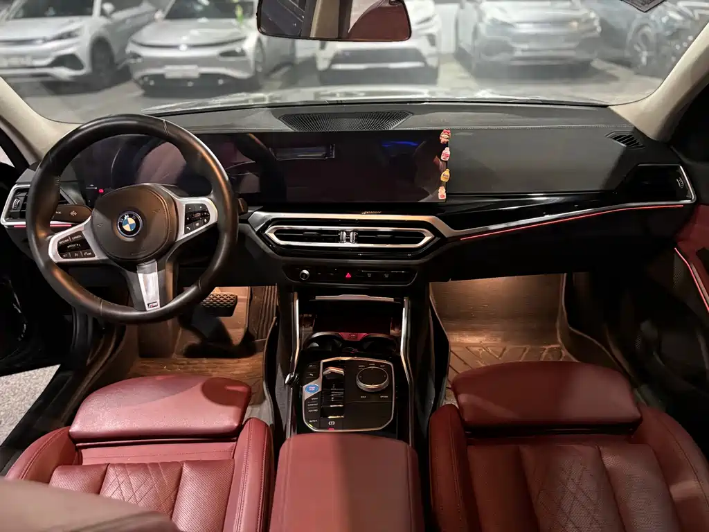 BMW i3 2023 — фото 9