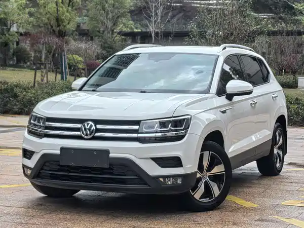Volkswagen Tharu 2020