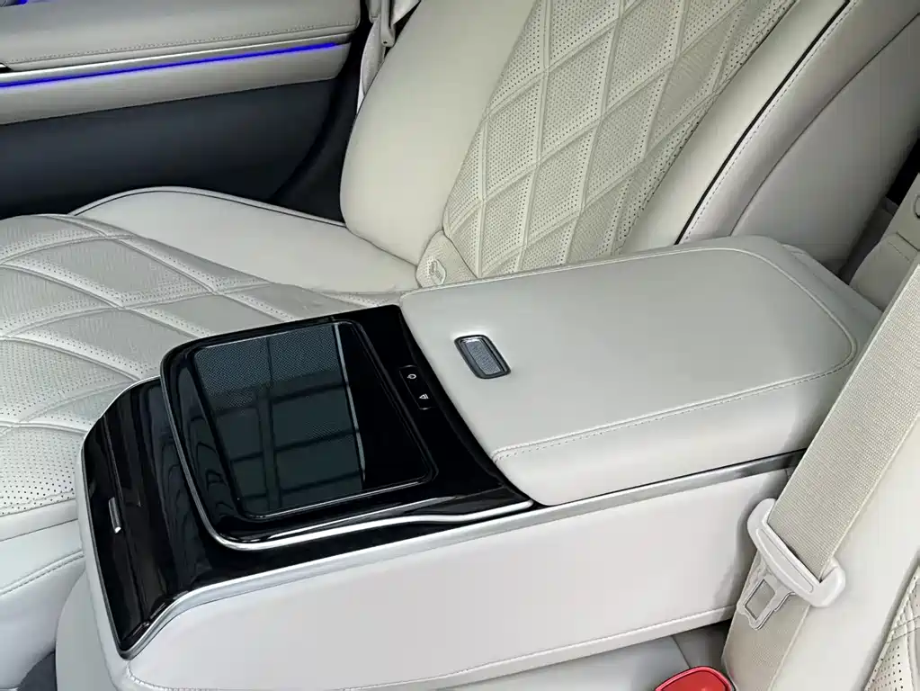 Mercedes-Benz Maybach S-Class 2024 — фото 22