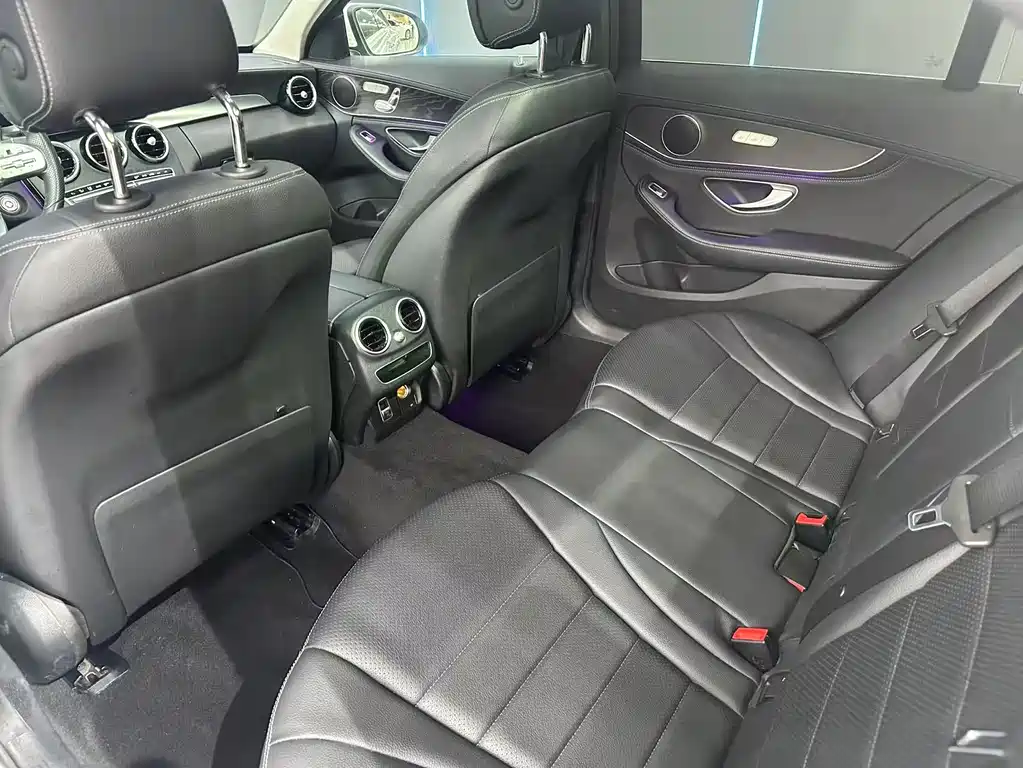 Mercedes-Benz C-Class 2020 — фото 10