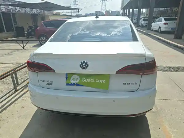 Volkswagen Bora 2022